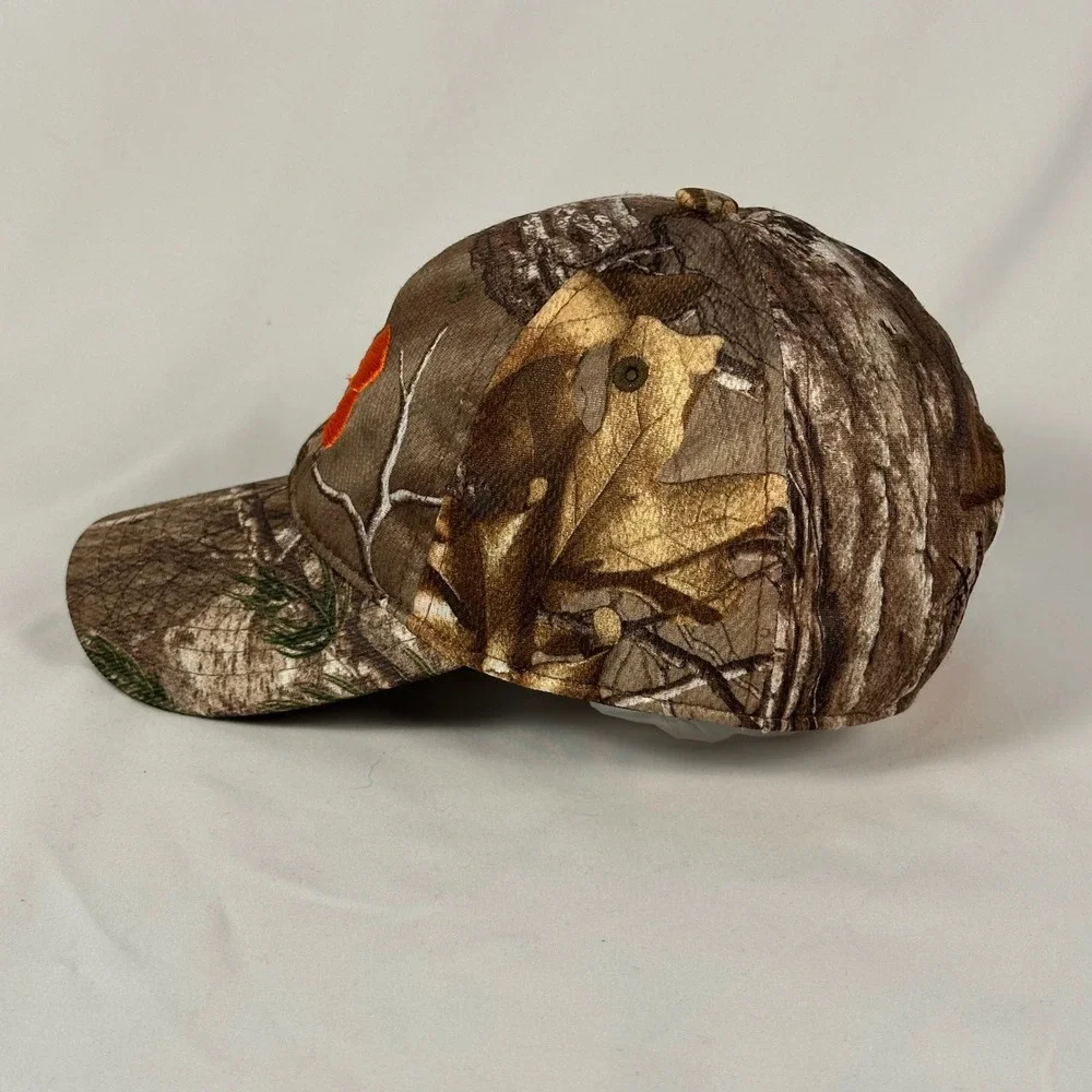 Under Armour Youth Realtree Camo Snapback Hat Orange Logo OSFA Kids Hunting Cap